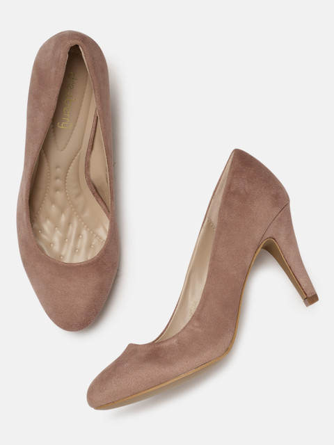 

DressBerry Women Dusty Pink Solid Pumps