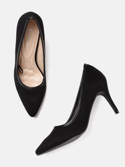

Mast & Harbour Women Black Solid Pumps