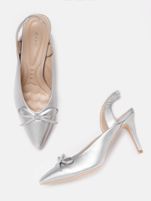 

Mast & Harbour Women Silver-Toned Solid Pumps