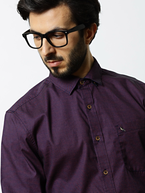

Mr Bowerbird Men Navy & Red Micro Print Shirt, Navy blue