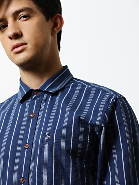 

Mr Bowerbird Men Navy & White Modern SeerSucker Stripe Shirt, Navy blue