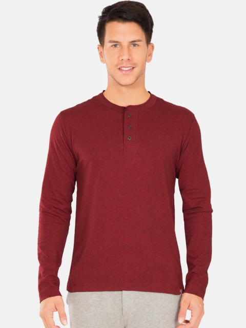 

Jockey Men Maroon Solid Henley Neck T-shirt