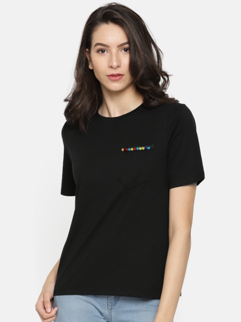 

ONLY Women Black Solid Round Neck T-shirt