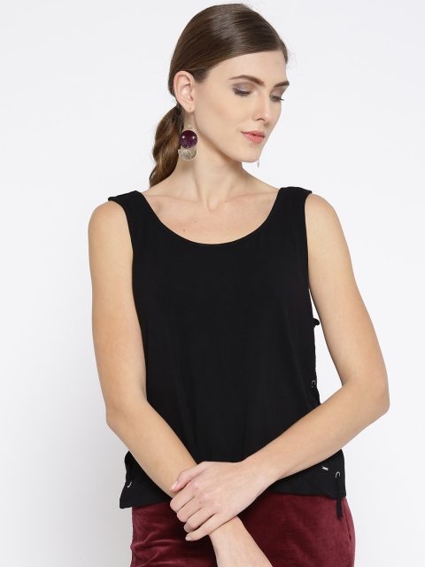 

ONLY Women Black Solid Top