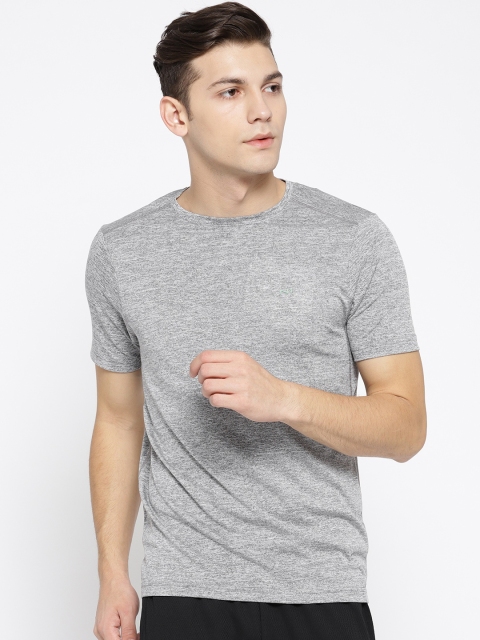 

Numero Uno Men Grey Melange Solid Round Neck T-shirt