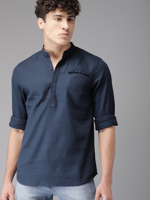 

HERE&NOW Men Navy Blue Regular Fit Self Design Casual Shirt