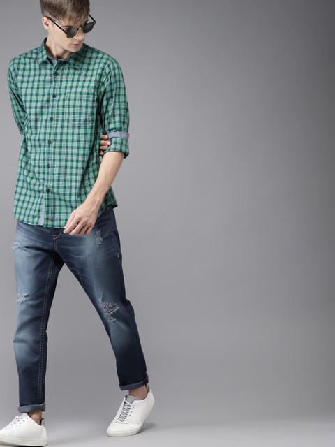 

Moda Rapido Men Green & Blue Checked Casual Shirt