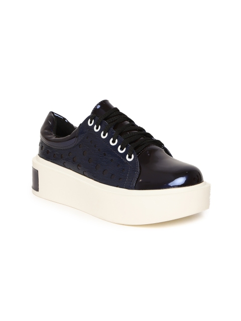 

Jove Women Navy Blue & White Colourblocked Sneakers