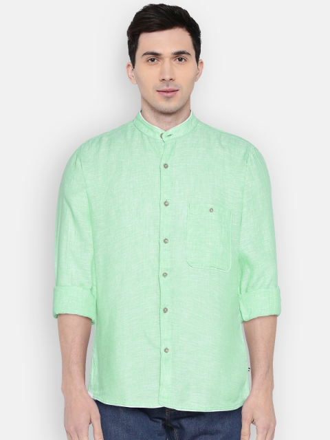 

Park Avenue Men Green Slim Fit Self Design Linen Casual Shirt