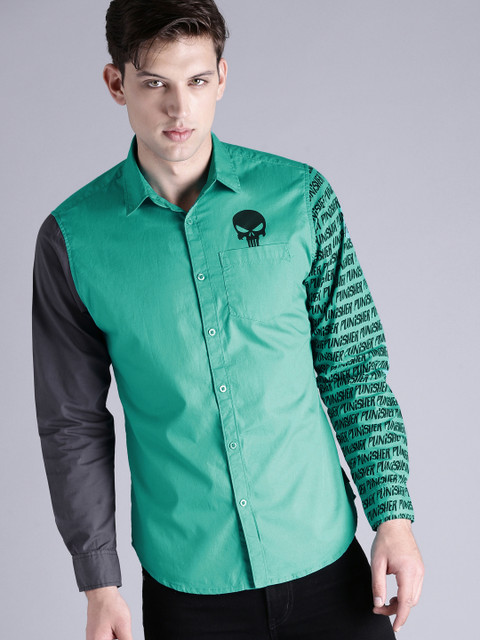 

Kook N Keech Marvel Men Green Regular Fit Printed Casual Shirt