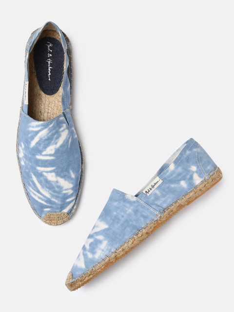 

Mast & Harbour Men Blue Printed Espadrilles