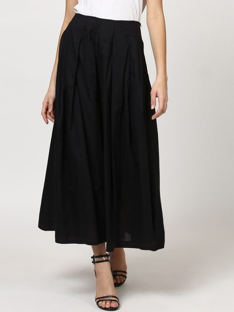 

Ritu Kumar Women Black Wide Leg Solid Palazzos