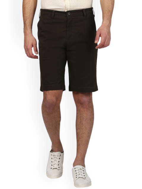

Parx Men Green Solid Regular Fit Shorts