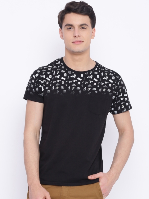 

Solly Jeans Co. Men Black Printed Round Neck T-shirt