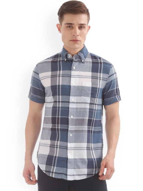 

GANT Men Blue & White Regular Fit Checked Casual Shirt