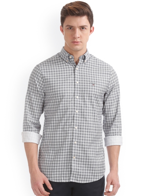 

GANT Men Grey & White Regular Fit Checked Casual Shirt