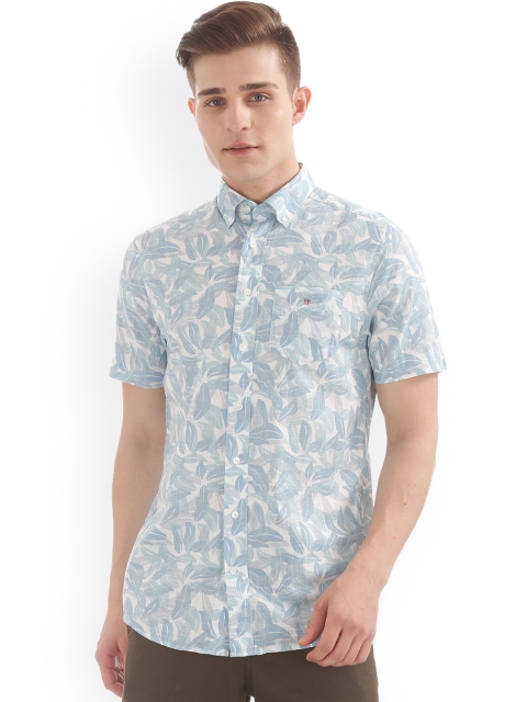 

GANT Men White & Blue Printed Casual Shirt