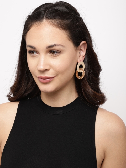 

Ayesha Gold Hammered Textured Organic Tangled Circle Earrings