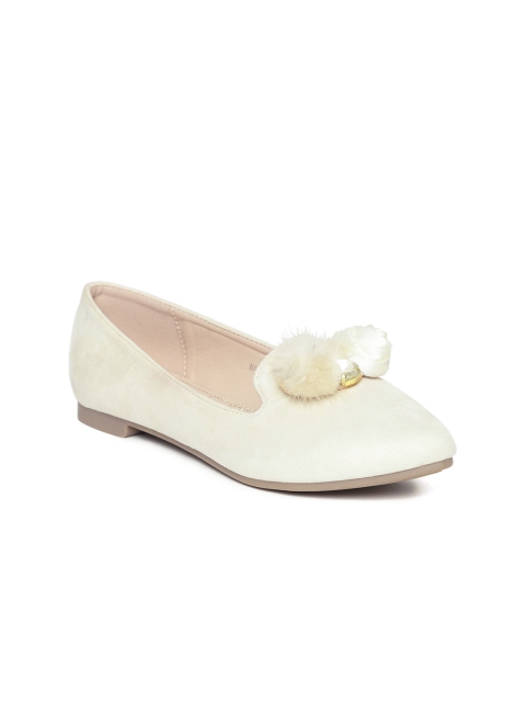 

Jurado Women Cream-Coloured Solid Ballerinas