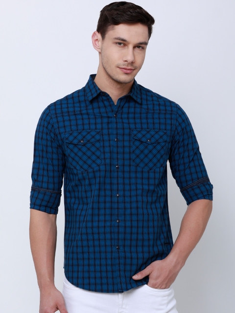 

LOCOMOTIVE Men Navy Blue Slim Fit Checked Casual Shirt