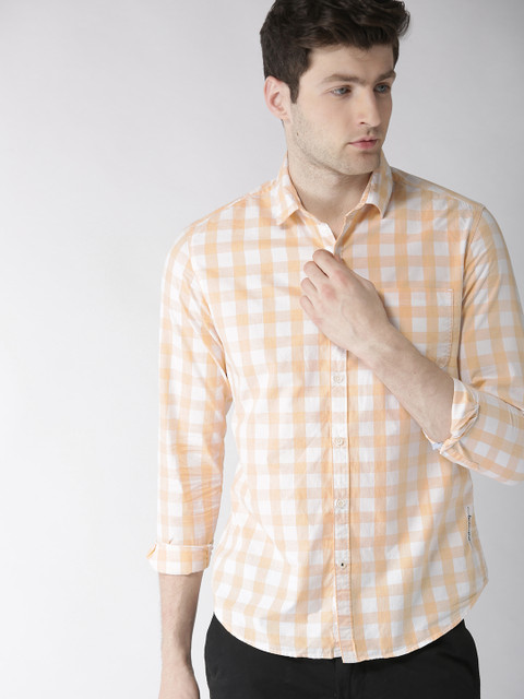 

LOCOMOTIVE Men Orange & White Slim Fit Checked Casual Shirt
