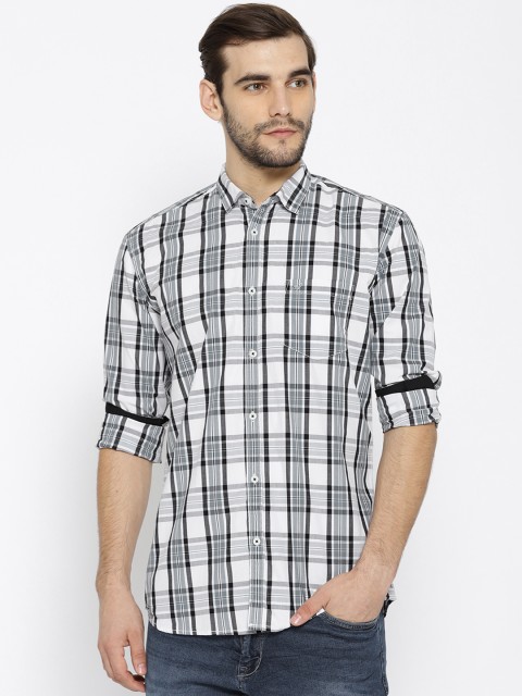 

Nature Casuals Men White & Grey Slim Fit Checked Casual Shirt