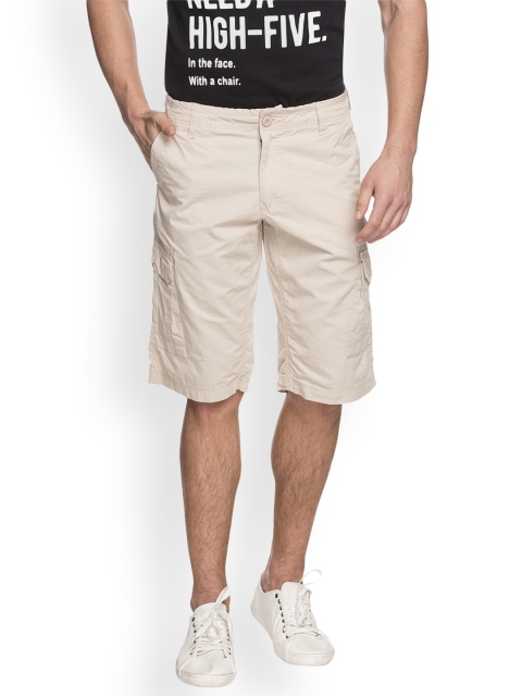 

Cottonworld Men Beige Solid Regular Fit Cargo Shorts