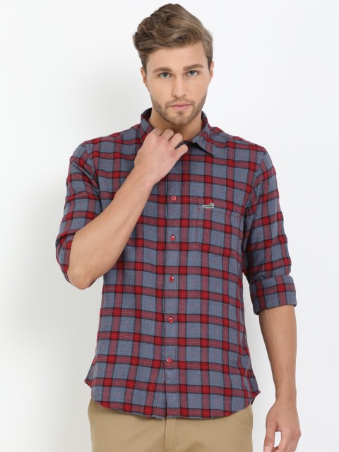 

Crocodile Men Red & Grey Slim Fit Checked Casual Shirt