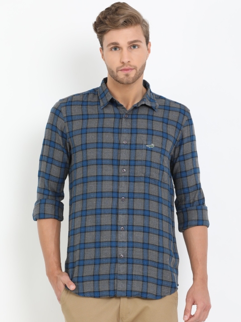 

Crocodile Men Blue & Grey Slim Fit Checked Casual Shirt