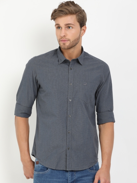 

Crocodile Men Grey Slim Fit Solid Casual Shirt
