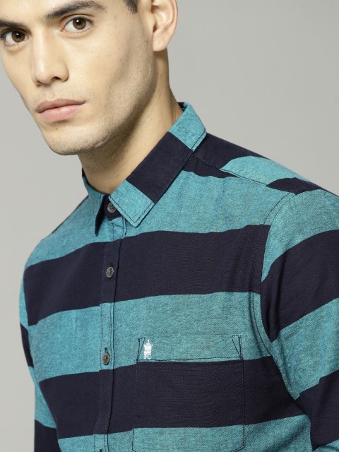 

French Connection Men Blue Slim Fit Striped Casual Shirt