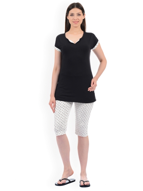 

Sweet Dreams Women Black & White Solid Night Suit 219218