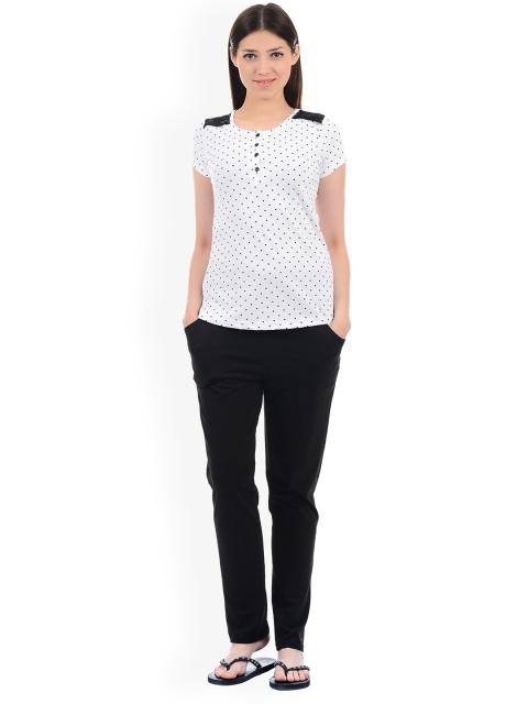 

Sweet Dreams Women White & Black Printed Night Suit