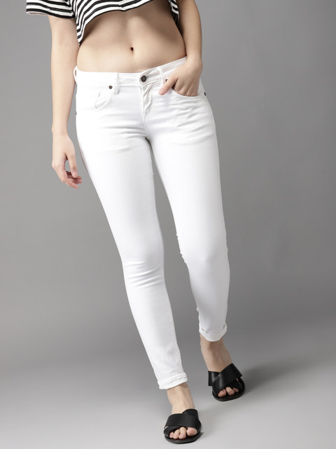 

Moda Rapido Women White Skinny Fit Mid-Rise Clean Look Stretchable Cropped Jeans