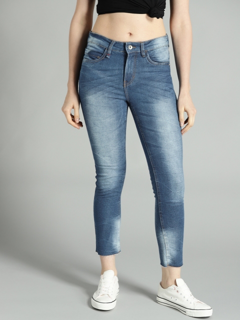 

Roadster Women Blue Skinny Fit Mid-Rise Clean Look Stretchable Cropped Jeans