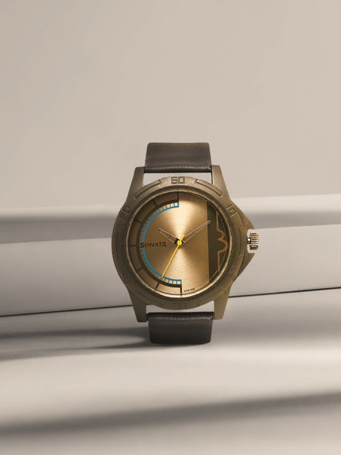 

Sonata Men Brown Analogue Watch NK77018PL02