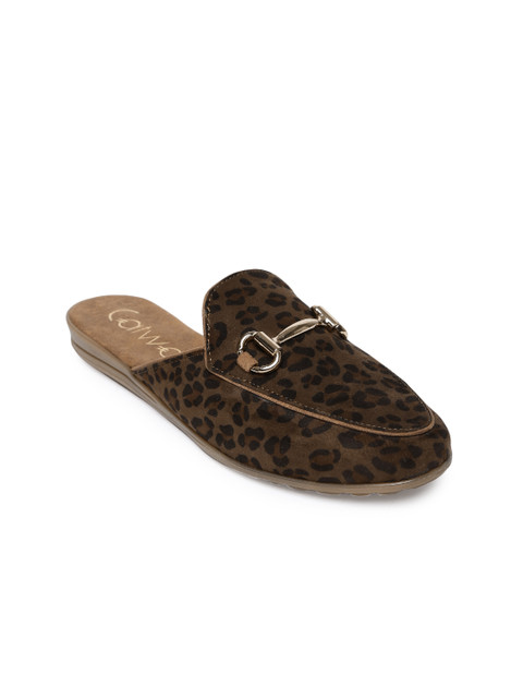 

Catwalk Women Brown Printed Mules