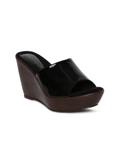 

Catwalk Women Black Solid Sandals