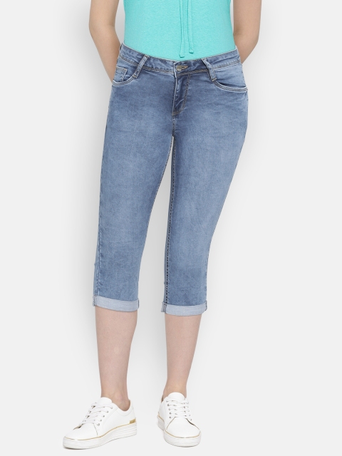 

Kraus Jeans K4023 Women Blue Solid Regular Fit Mid Rise Capris