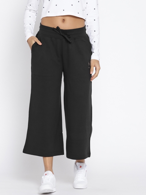 

Reebok Classic Women Black EF FT Crop Track Pants