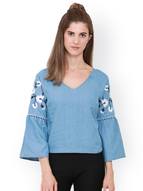 

Heather Hues Women Blue Embroidered Denim Top