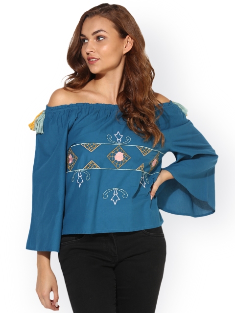 

Heather Hues Women Blue Embroidered Denim Top