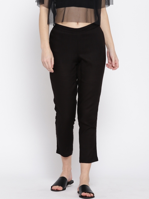 

Ayaany Women Black Regular Fit Solid Cropped Regular Trousers
