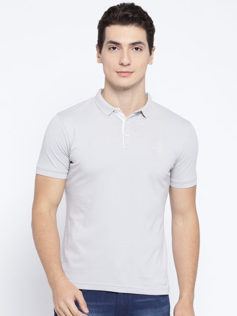 

Blackberrys Men Grey Solid Polo Collar T-shirt