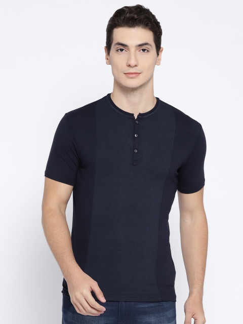 

Blackberrys Men Navy Blue Solid Henley Neck T-shirt
