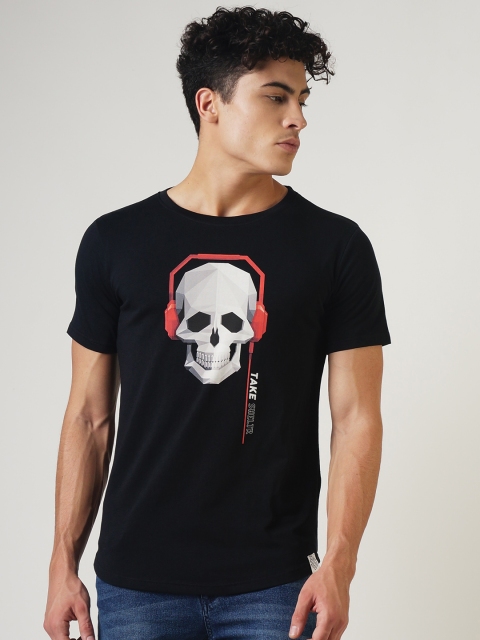

SHELTR Men Black Printed Round Neck T-shirt