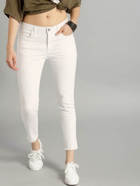 

Roadster Women White Regular Fit Mid-Rise Clean Look Stretchable Jeans