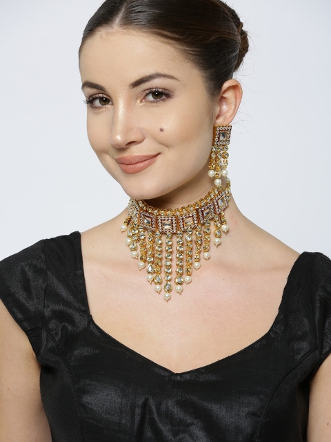 

Melani Borsa Gold-Plated Handcrafted Kundan Studded Jewellery Set
