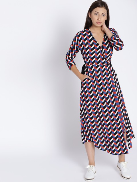 

MANGO Women Red & Black Printed Wrap Dress