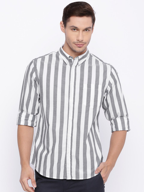 

Indian Terrain Men White & Grey Slim Fit Striped Casual Shirt